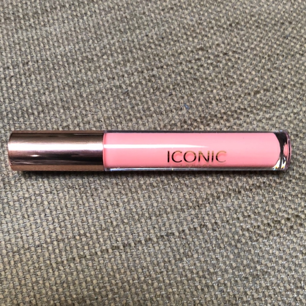 Iconic London Plumping Lip Gloss